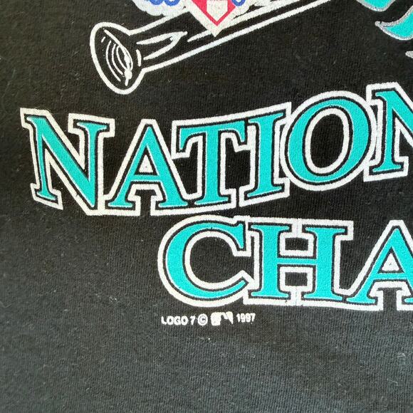 Vintage 1997 Florida Marlins World Series Champions T-Shirt Men L Black Tee MINT - Picture 5 of 10